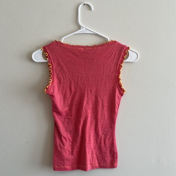 l.e.i Vintage Pink/Yellow V-Neck Tank - Picture 3 of 3